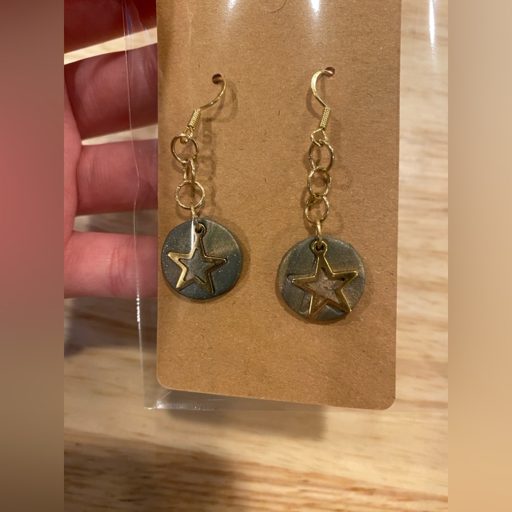 3/$10 Polymer Clay Circle and Star Earrings - Picture 5 of 8